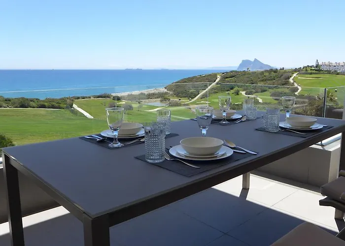 Luxury Apartment Sea, Golf And Gibraltar View, Alcaidesa The Links, Ap 102