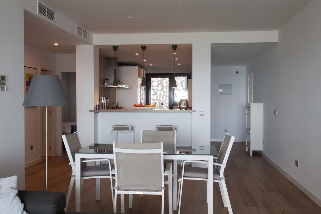 Luxury Sea, Golf And Gibraltar View, The Links, Ap 102 *